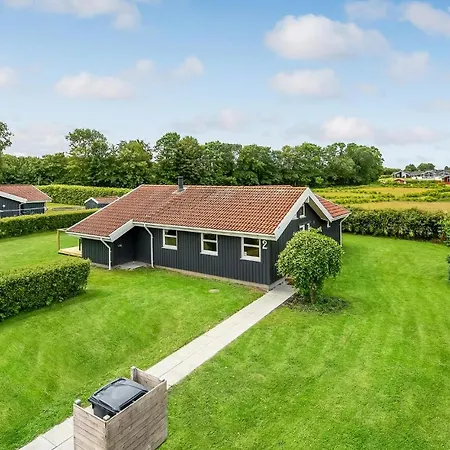 Vakantiehuis Huis In Sydals Waar Huisdieren Welkom Zijn, Met Sarup