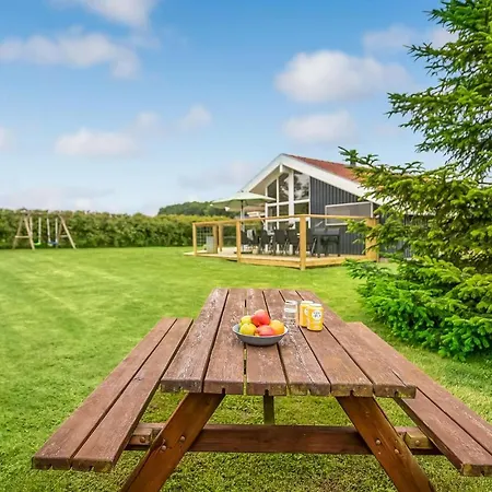 Vakantiehuis Huis In Sydals Waar Huisdieren Welkom Zijn, Met *